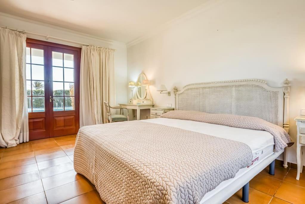 La Calma Espectacular Villa Con Jardin Y Piscina En Menorca ซัลการ์ ภายนอก รูปภาพ