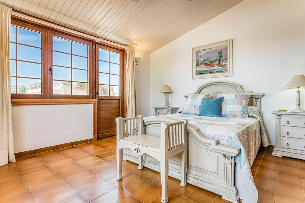 La Calma Espectacular Villa Con Jardin Y Piscina En Menorca ซัลการ์ ภายนอก รูปภาพ